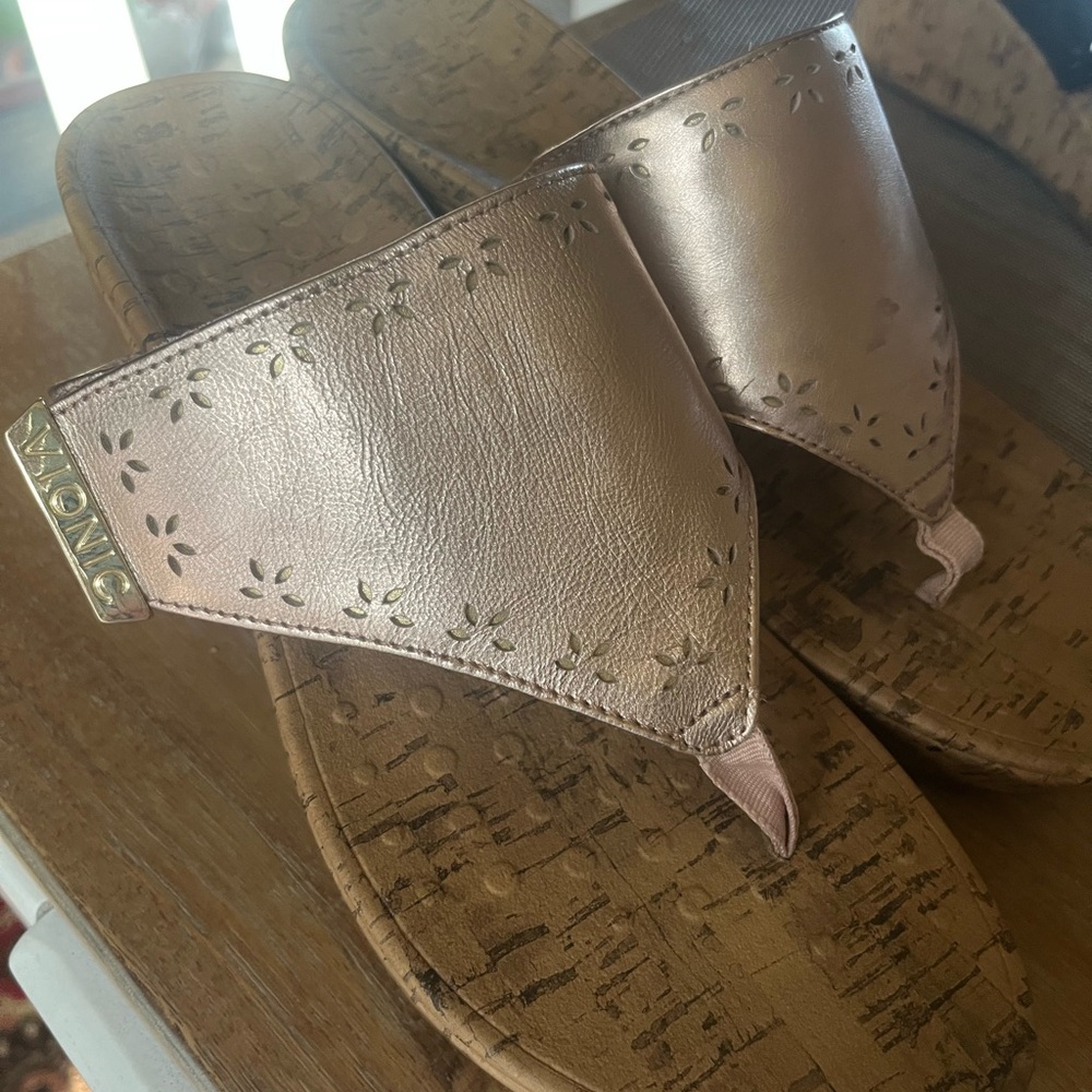 Vionic Rose Gold Sandals with Floral Details